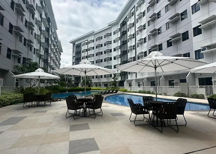 Hotel Muntinlupa Staycation Leaf Residences
